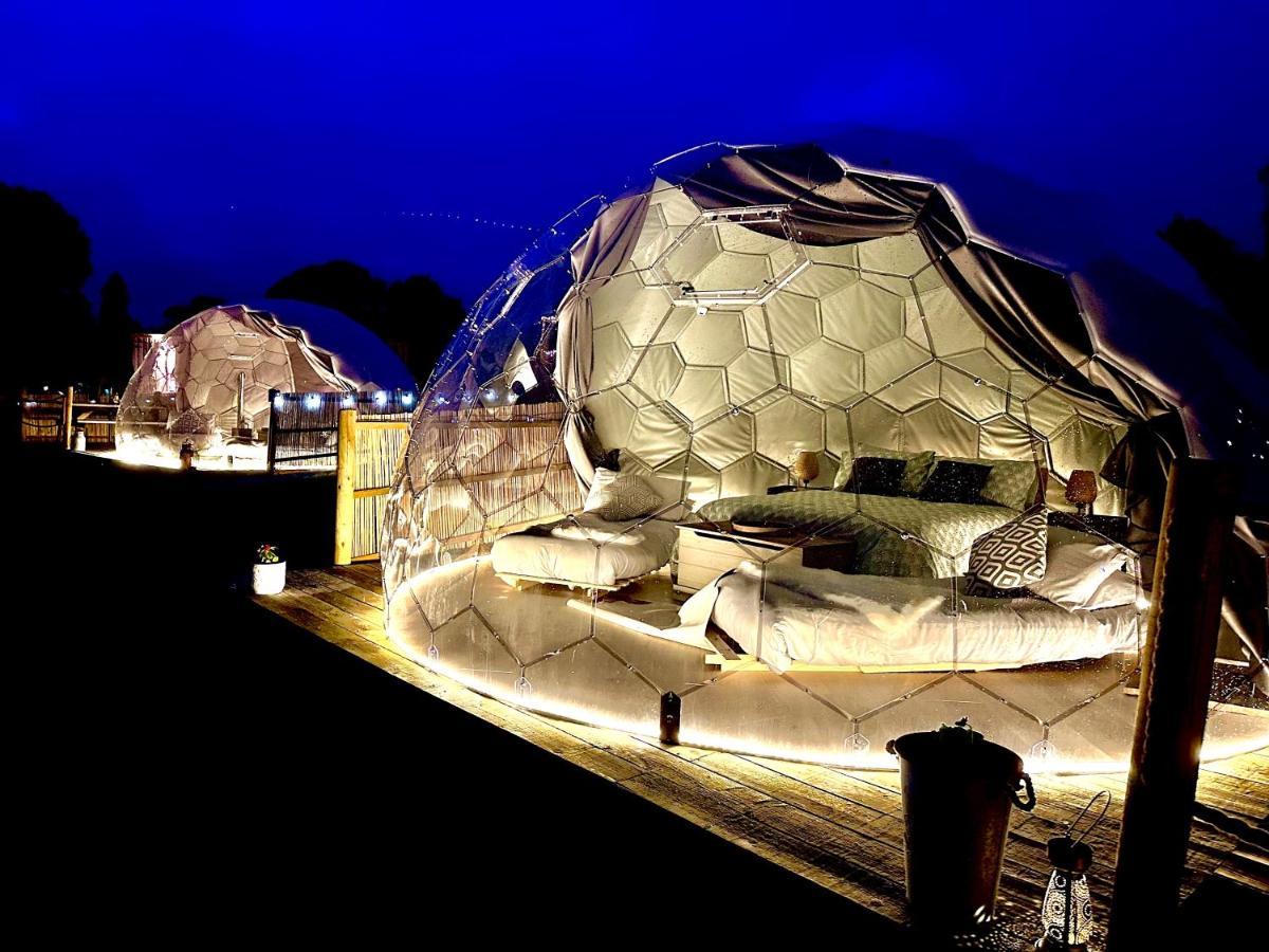 Deerstone Glamping-Pinhaw Beacon Dome Hot Tub Hotel Earby Exterior foto