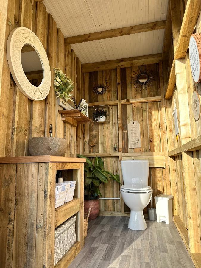 Deerstone Glamping-Pinhaw Beacon Dome Hot Tub Hotel Earby Exterior foto